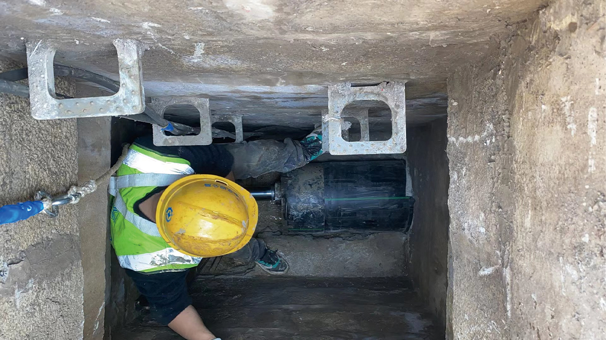 峨山HDPE短管内衬法